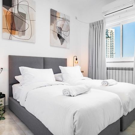 Modern Bright, Near Mahane Yehuda Market, Balcony 예루살렘 외부 사진