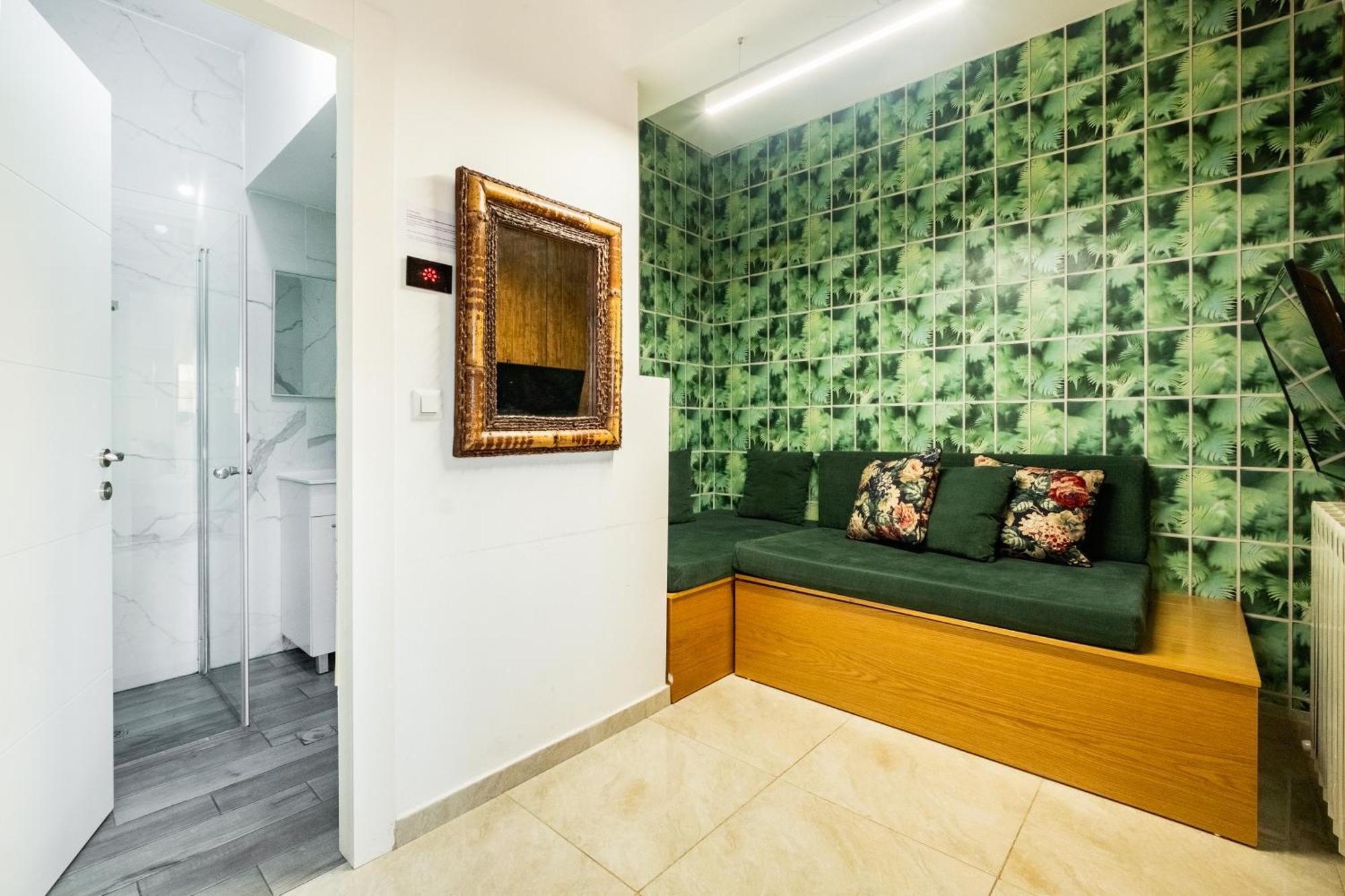 Modern Bright, Near Mahane Yehuda Market, Balcony 예루살렘 외부 사진